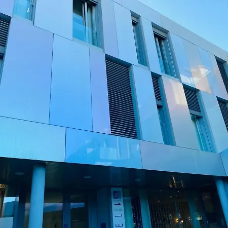 Hotel Blue Shades Piza