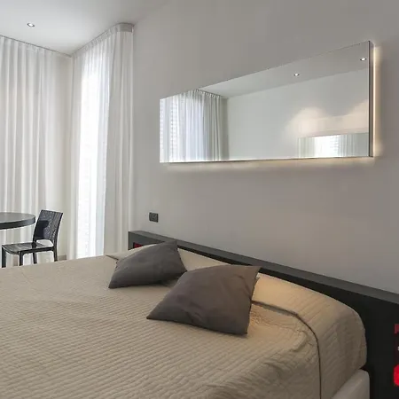 Blue Shades Hotel